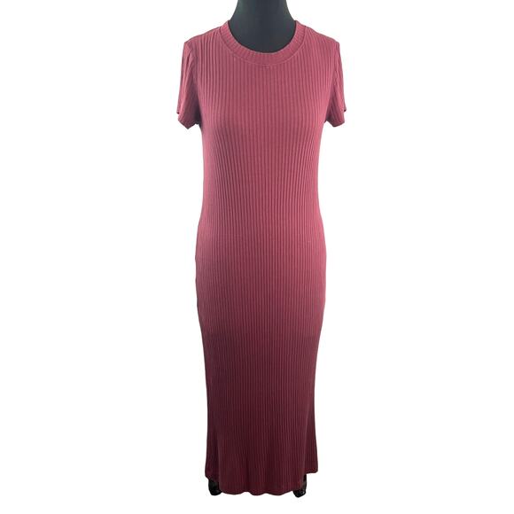 FP Beach Simone Burgundy Bodycon Dress Ribbed Crew Neck Cap Sleeve Size Medium M - Picture 2 of 10